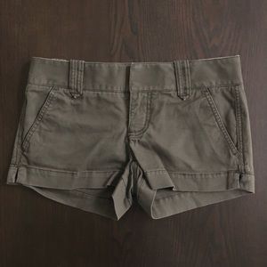 Express Shorts